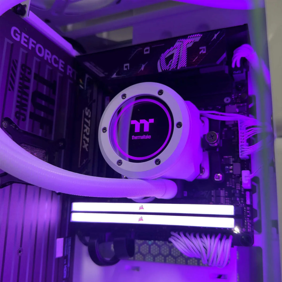 Hyper Gaming Rig Keldor - Ryzen 7 9700X, RTX 5070, 32GB Ram
